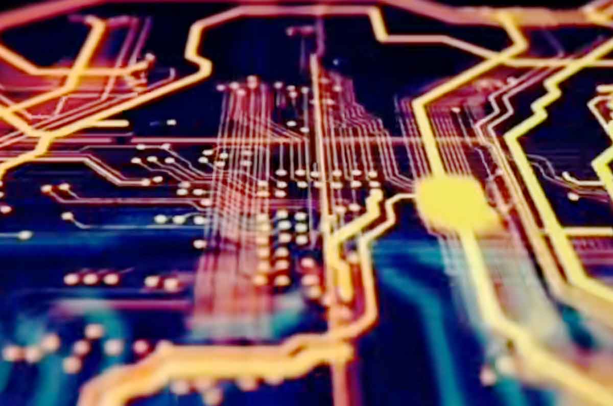 PCB大廠盈利回暖，但市場(chǎng)整體壓力猶存  第1張